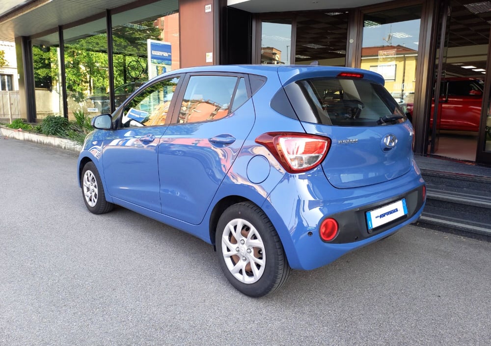 Hyundai i10 usata a Milano (3)