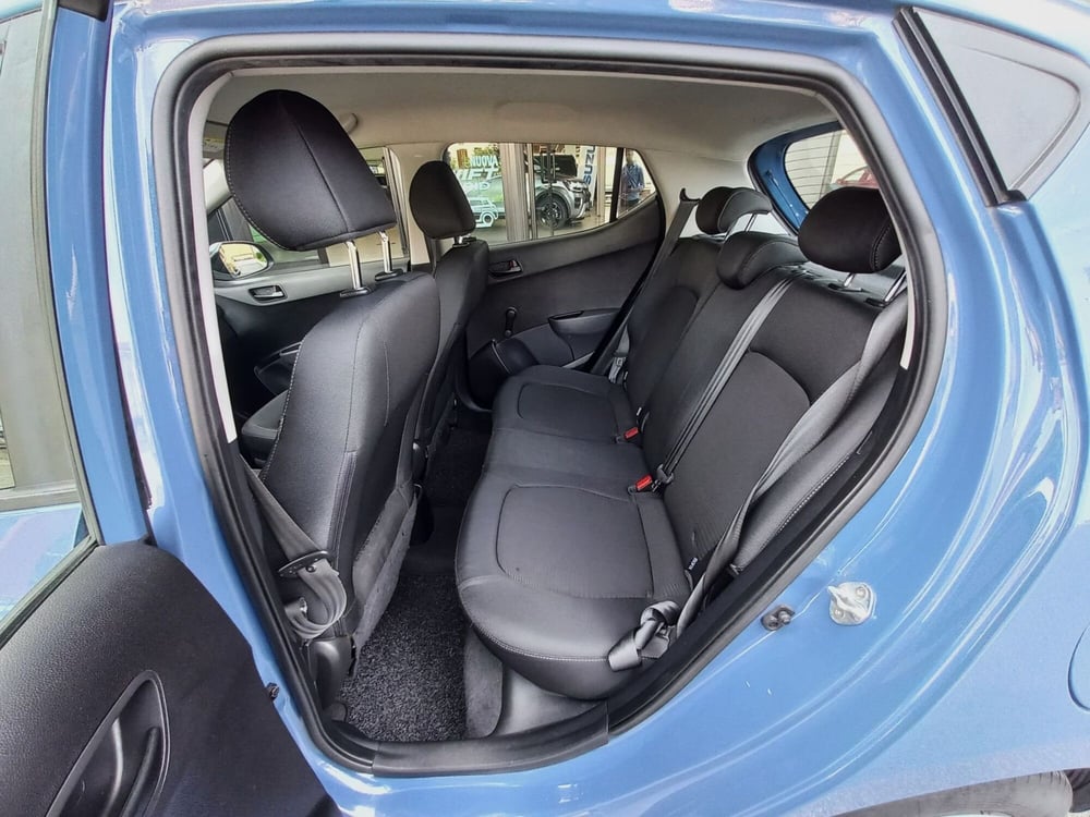 Hyundai i10 usata a Milano (7)