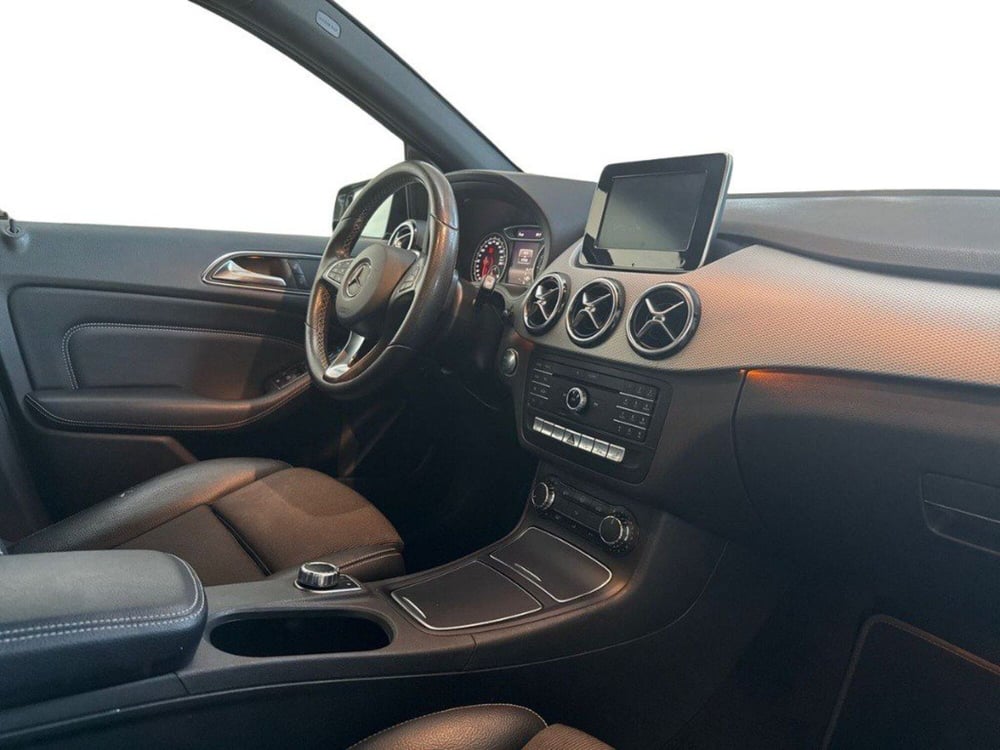 Mercedes-Benz Classe B usata a Rimini (12)