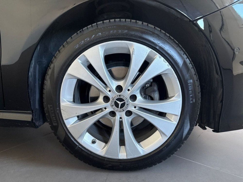 Mercedes-Benz Classe B usata a Rimini (8)