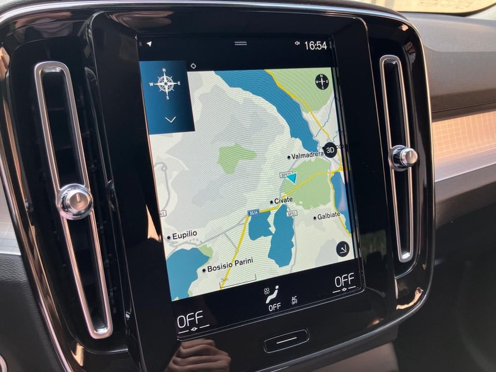 Volvo XC40 usata a Como (10)