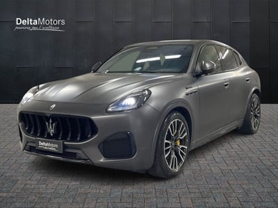 Maserati Grecale 2.0 mhev Modena 330cv auto del 2023 usata a Montecosaro