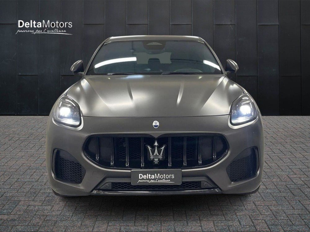 Maserati Grecale usata a Macerata (2)