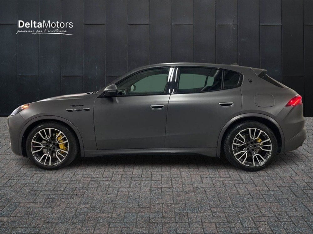 Maserati Grecale usata a Macerata (4)