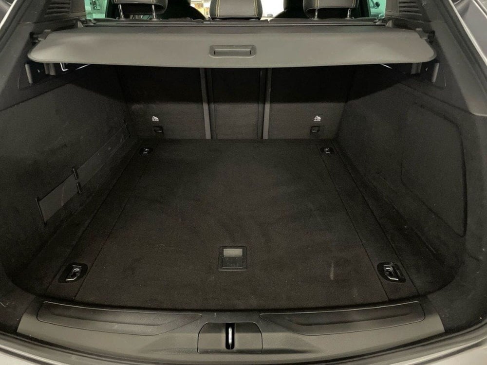Maserati Grecale usata a Macerata (7)