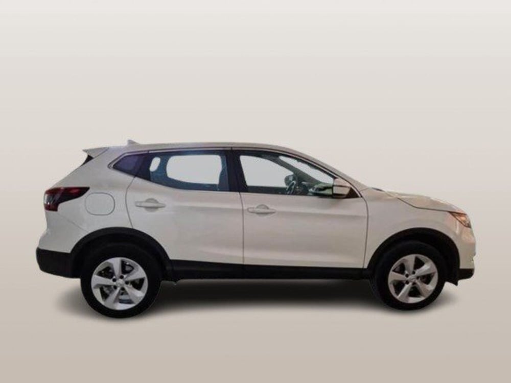 Nissan Qashqai usata a Macerata (3)
