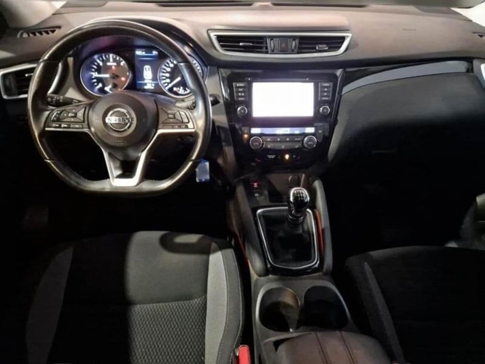 Nissan Qashqai usata a Macerata (7)
