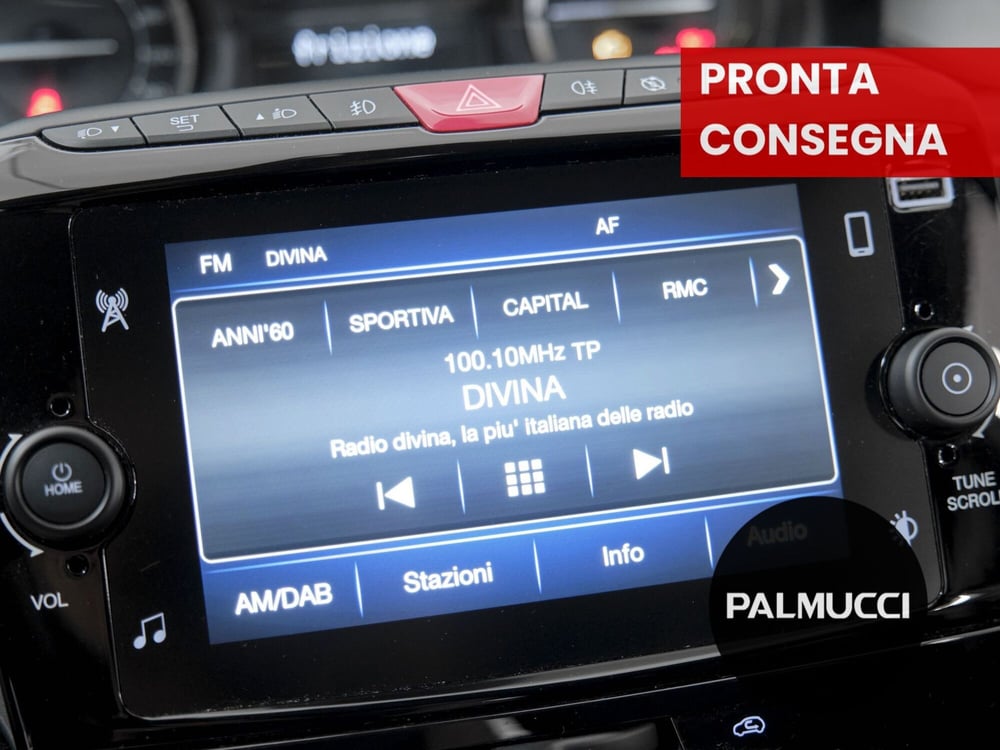 Lancia Ypsilon usata a Prato (10)