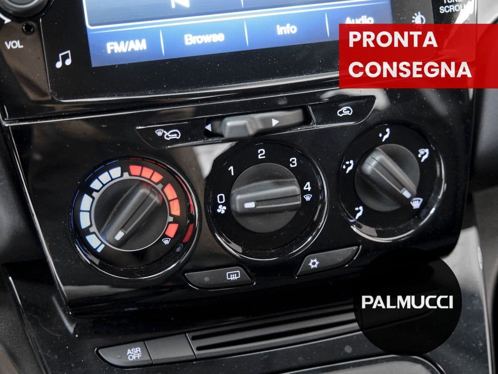 Lancia Ypsilon usata a Prato (6)