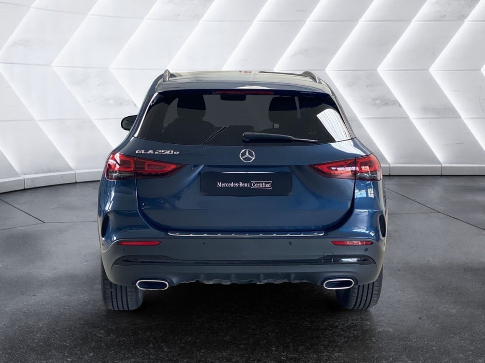 Mercedes-Benz GLA SUV usata a Caserta (8)