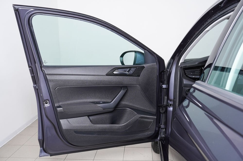 Volkswagen Taigo usata a Perugia (14)