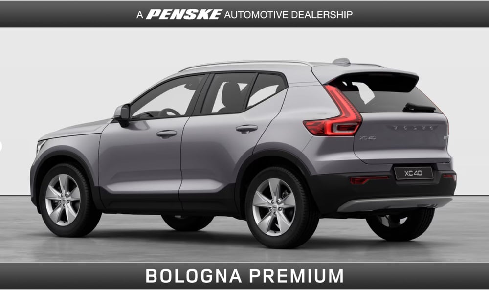 Volvo XC40 nuova a Bologna (3)