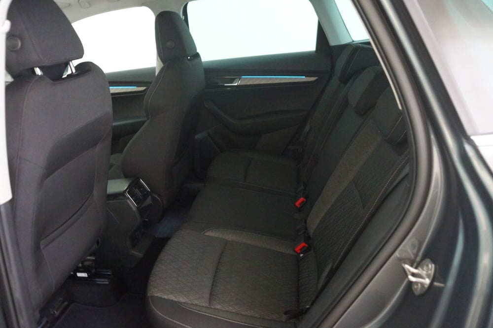 Skoda Karoq usata a Torino (8)