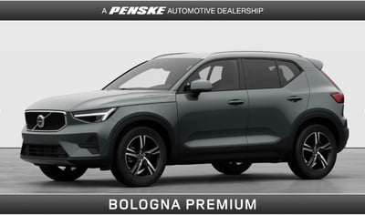 Volvo XC40 B3 automatico Core nuova a Casalecchio di Reno