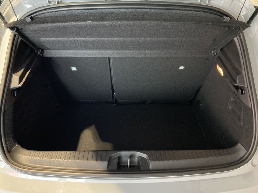 Renault Clio nuova a Treviso (15)