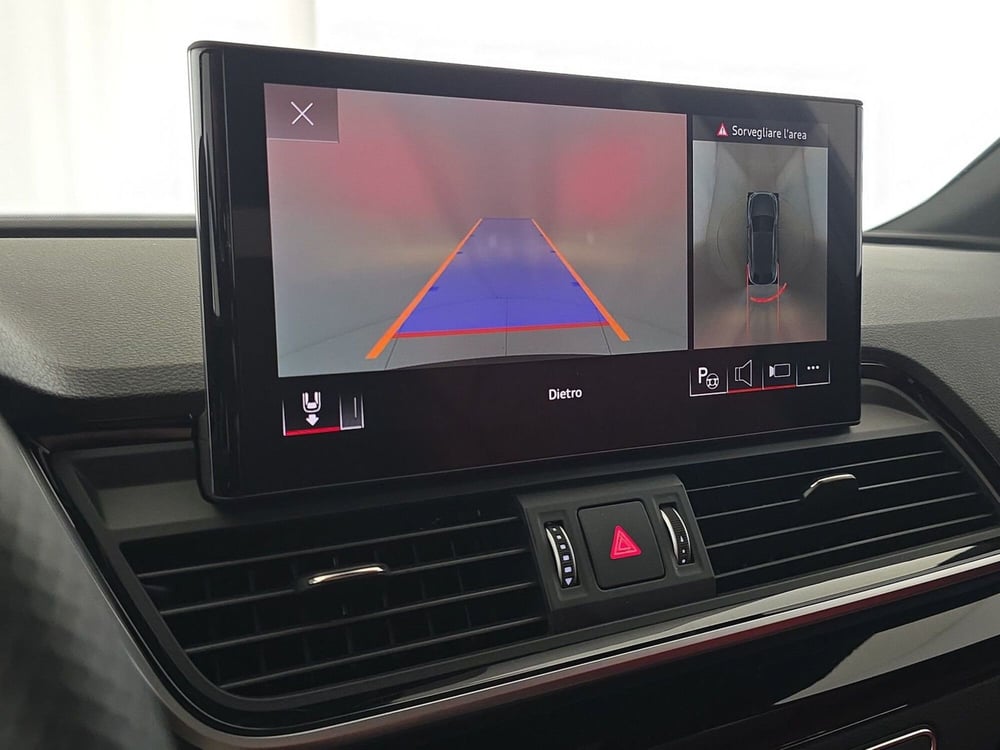 Audi Q5 Sportback nuova a Alessandria (16)