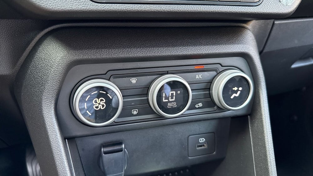 Dacia Sandero usata a Treviso (11)