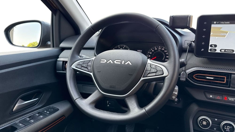 Dacia Sandero usata a Treviso (14)