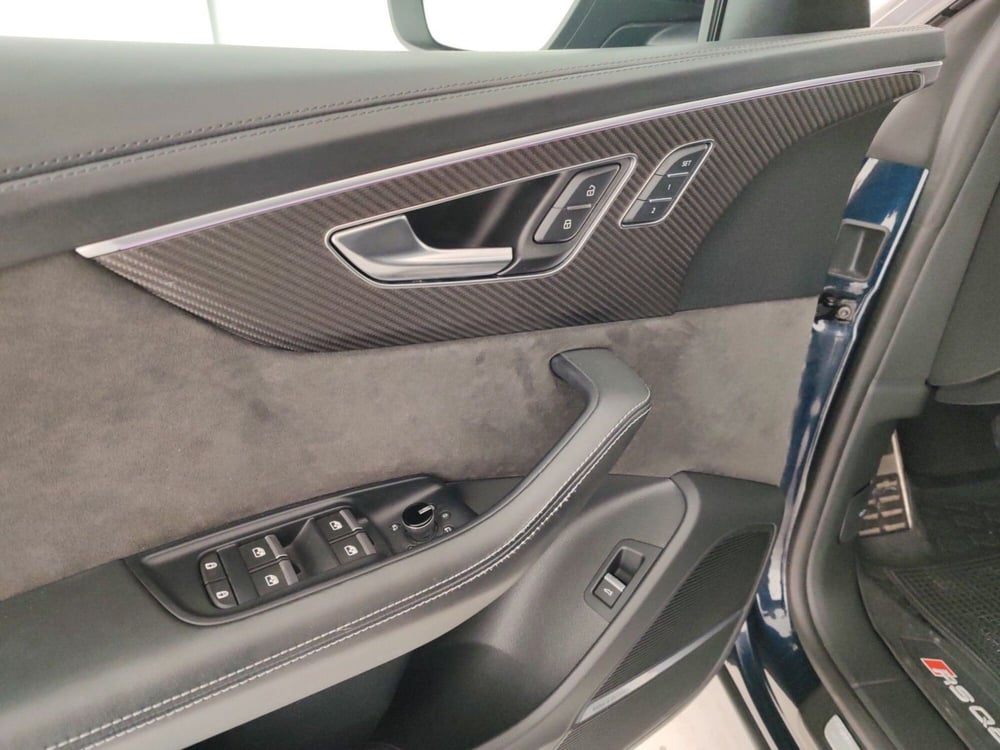 Audi RS Q8 usata a Massa-Carrara (13)