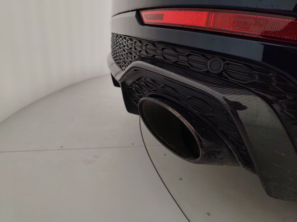 Audi RS Q8 usata a Massa-Carrara (19)