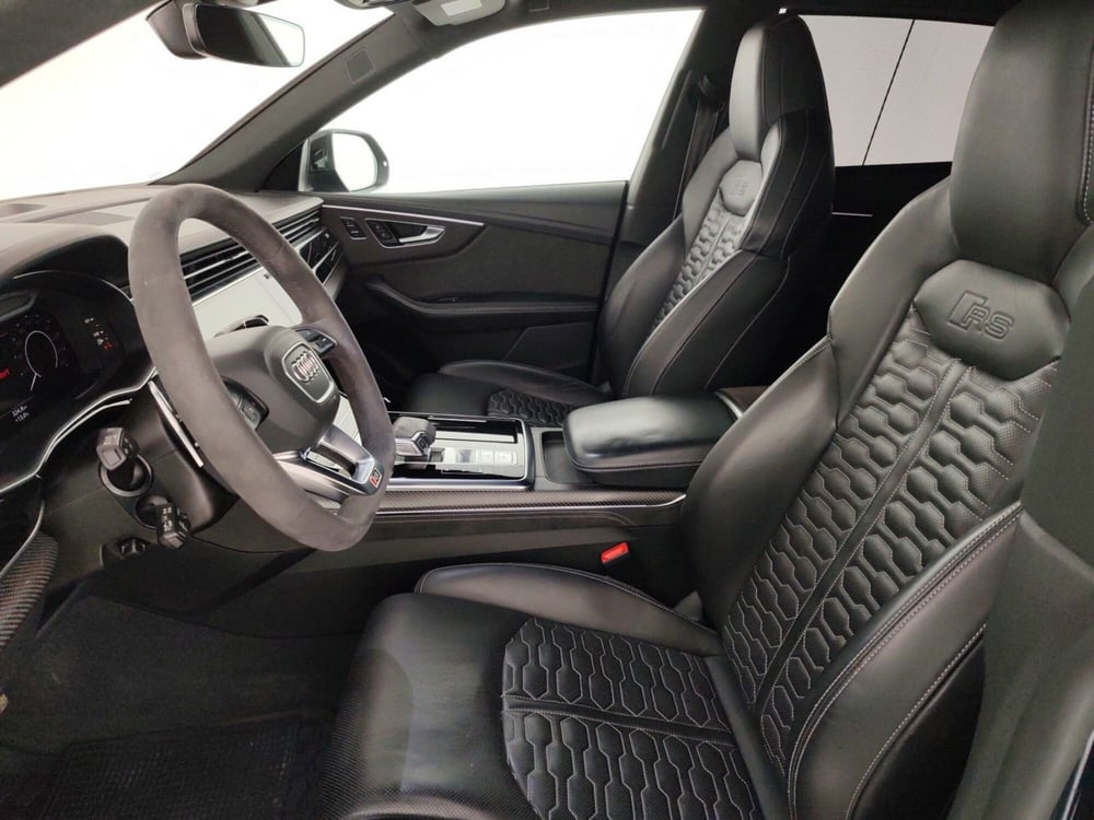 Audi RS Q8 usata a Massa-Carrara (9)