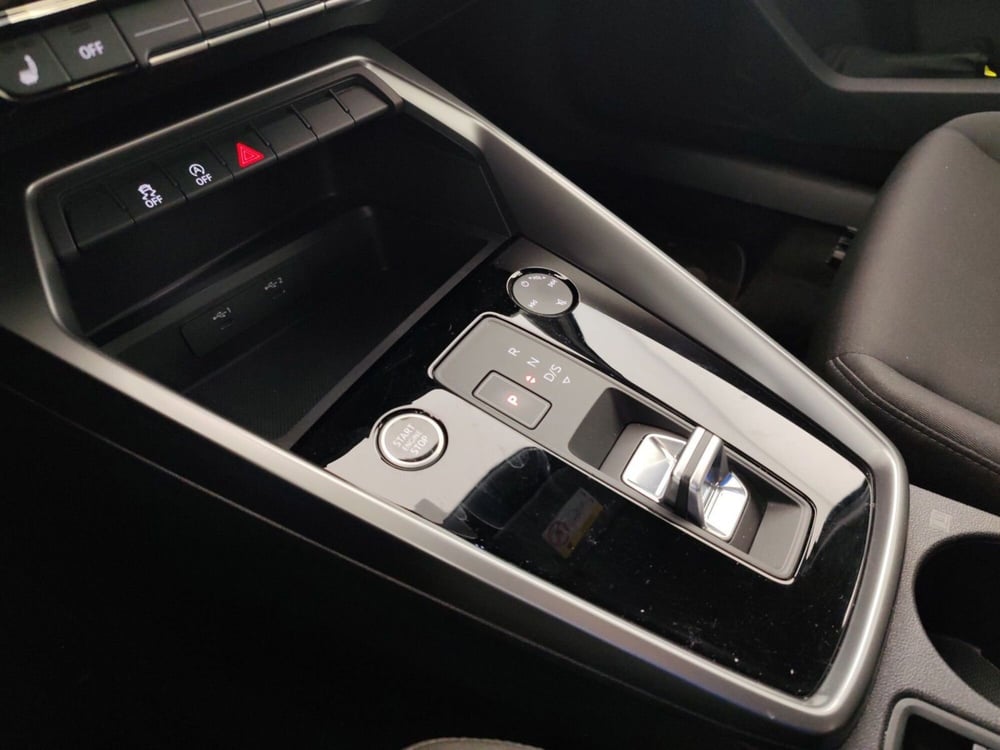 Audi A3 Sportback usata a Massa-Carrara (12)