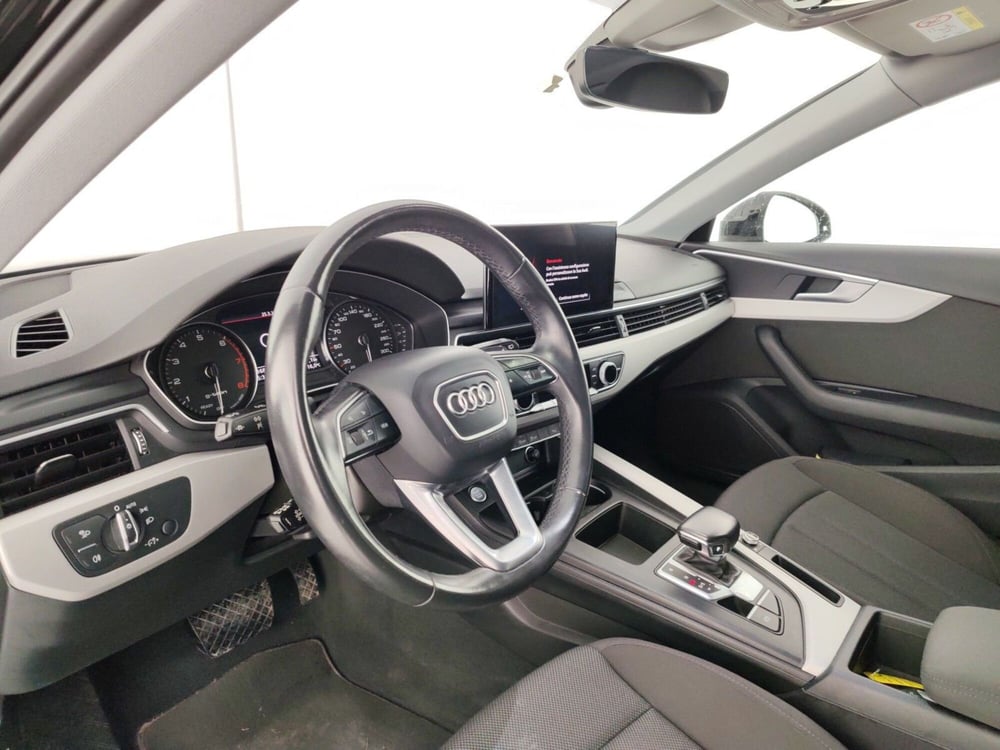 Audi A4 Avant usata a Massa-Carrara (8)