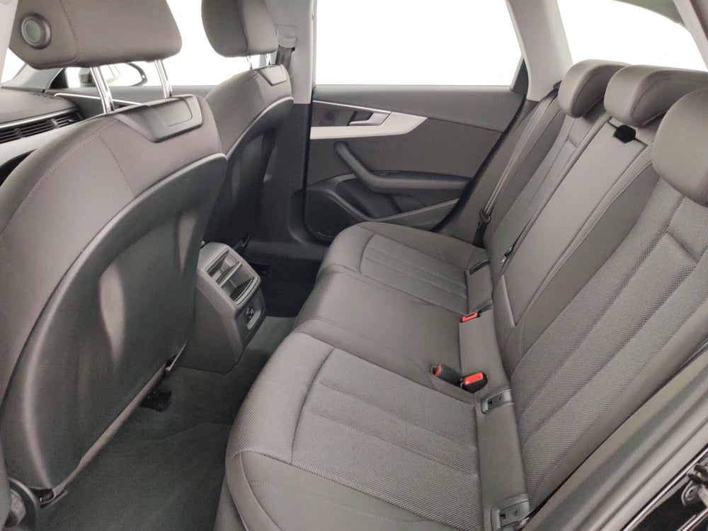 Audi A4 Avant usata a Massa-Carrara (9)