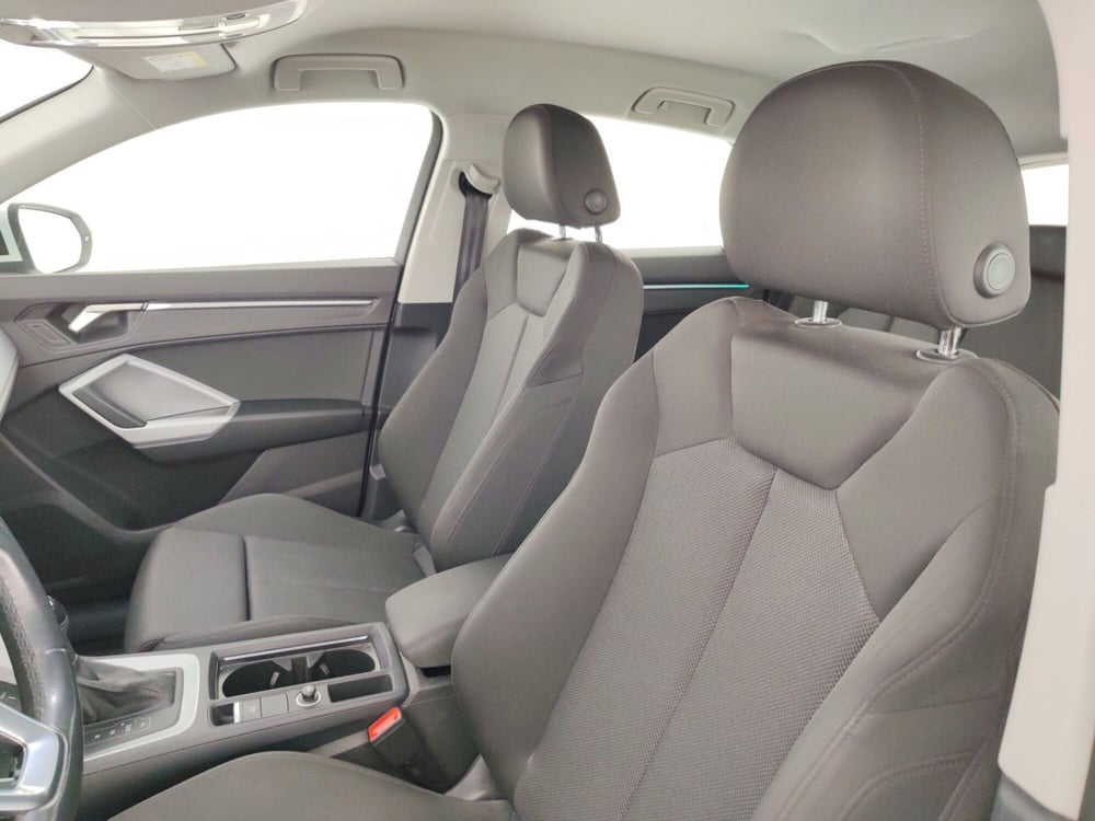Audi Q3 Sportback usata a Massa-Carrara (9)