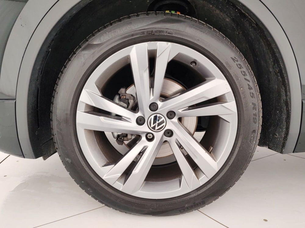 Volkswagen Tiguan usata a Massa-Carrara (6)