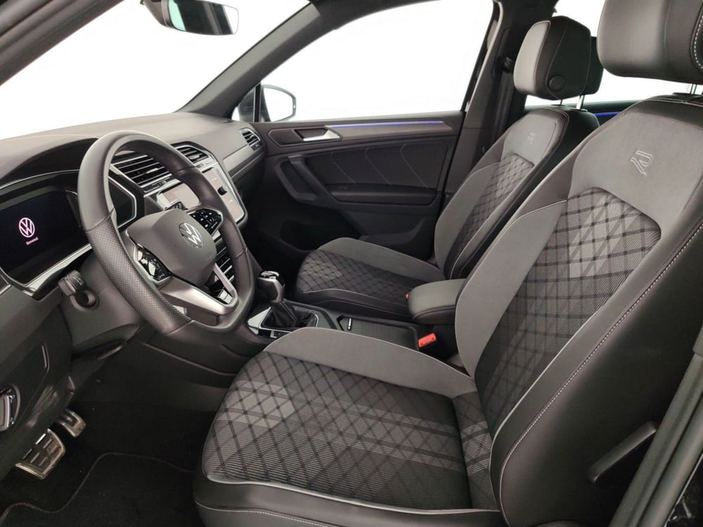 Volkswagen Tiguan usata a Massa-Carrara (7)