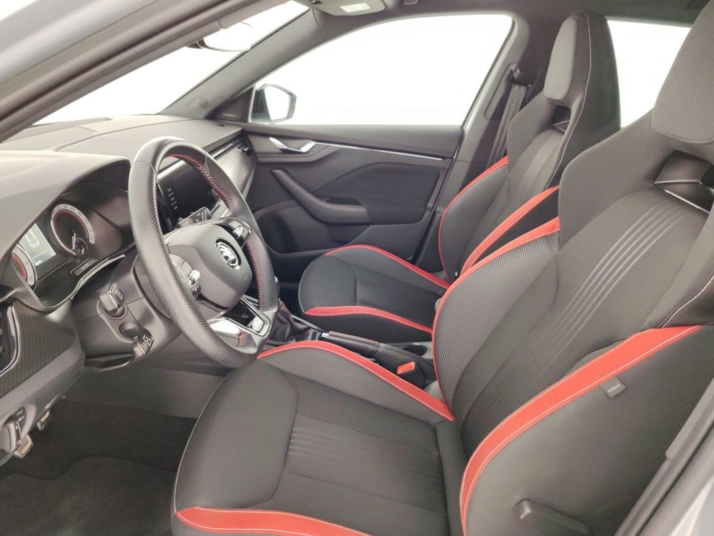 Skoda Kamiq usata a Massa-Carrara (7)