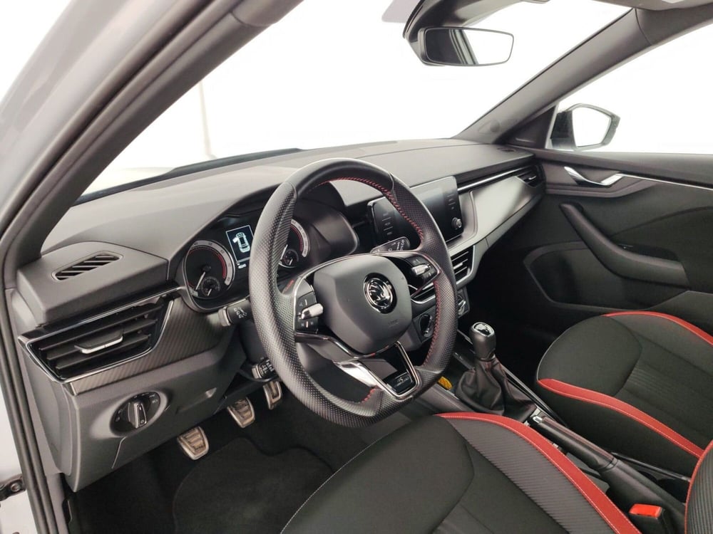 Skoda Kamiq usata a Massa-Carrara (8)
