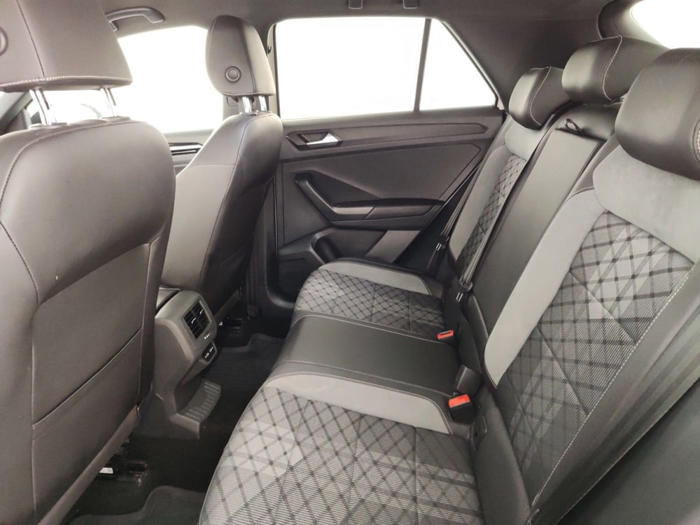 Volkswagen T-Roc usata a Massa-Carrara (10)