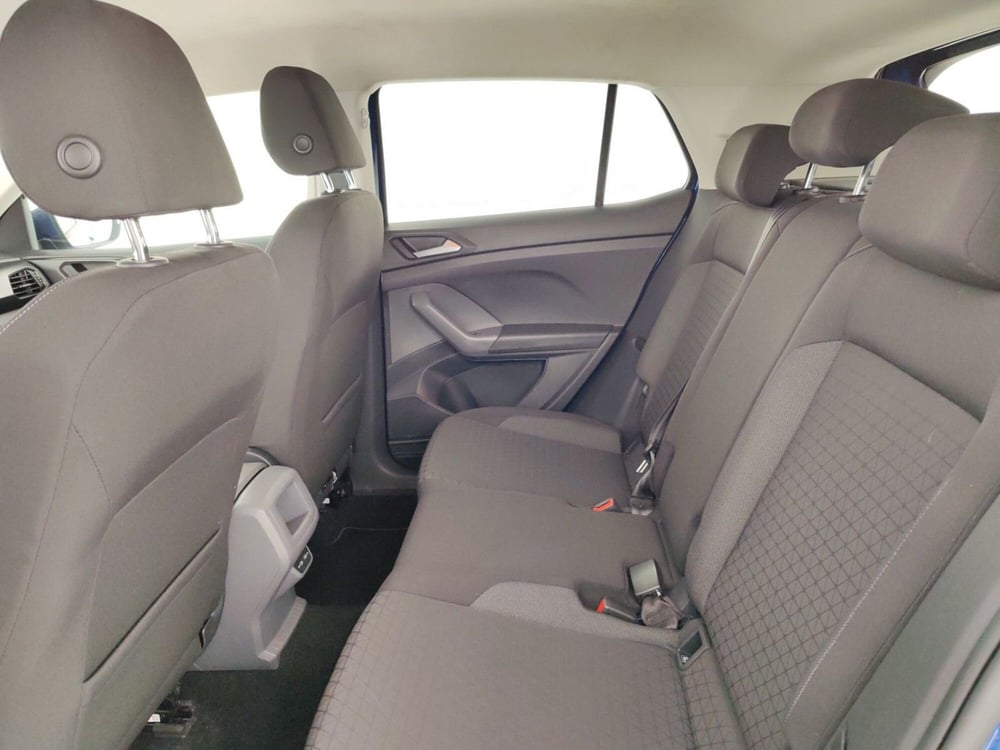 Volkswagen T-Cross usata a Massa-Carrara (10)