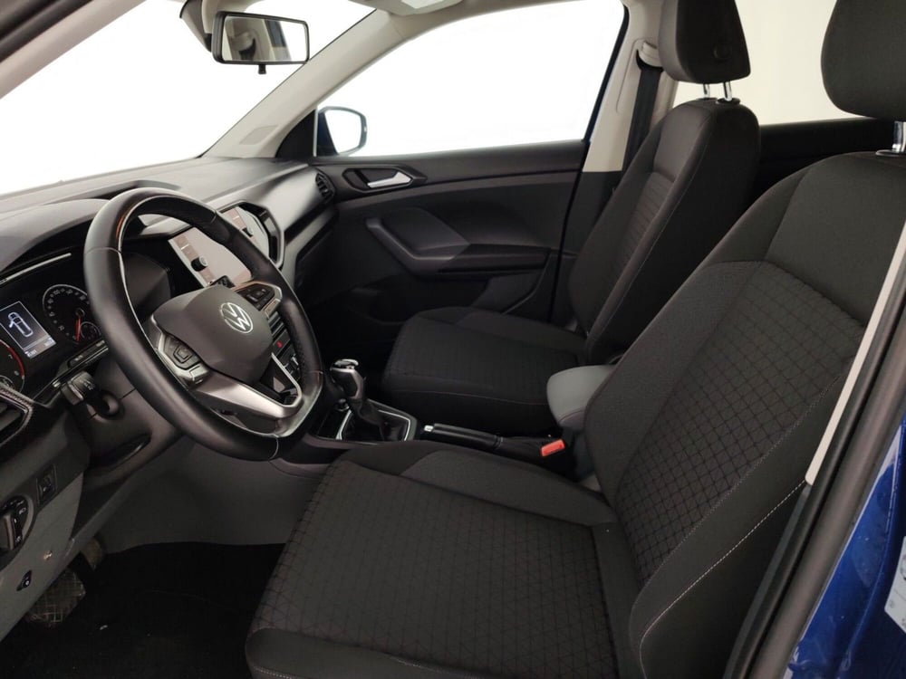 Volkswagen T-Cross usata a Massa-Carrara (7)