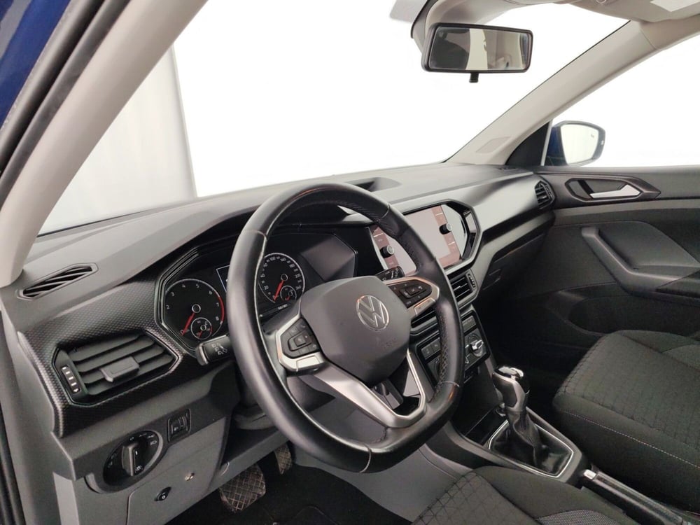 Volkswagen T-Cross usata a Massa-Carrara (8)