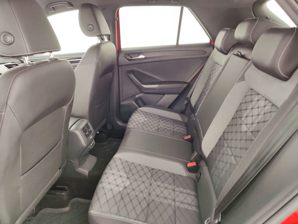 Volkswagen T-Roc usata a Massa-Carrara (10)