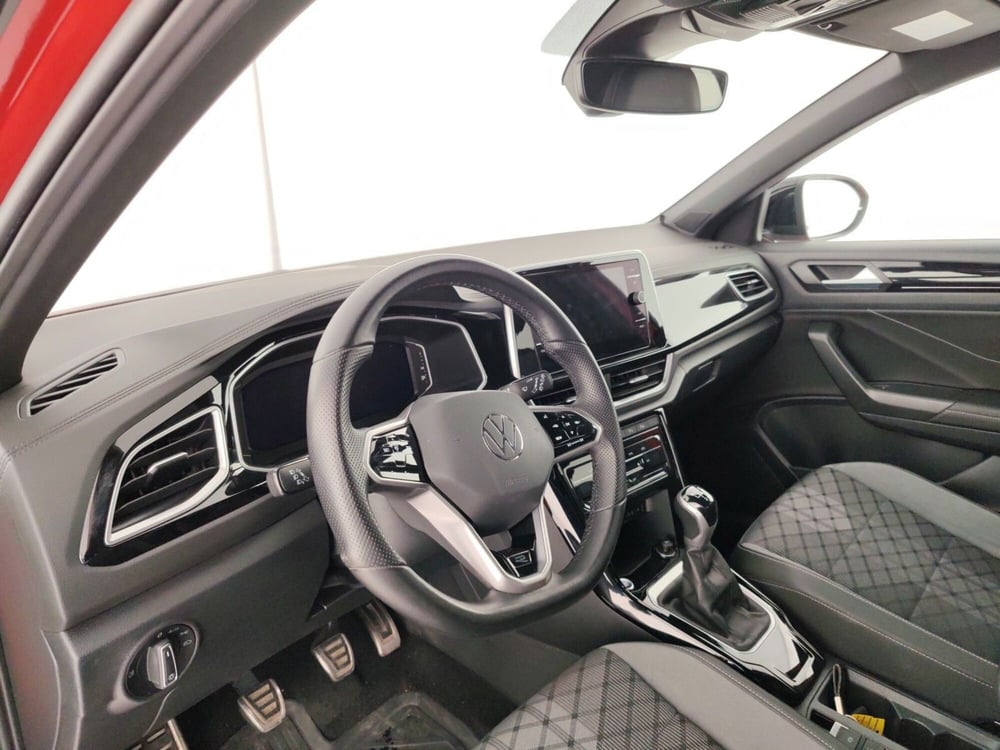 Volkswagen T-Roc usata a Massa-Carrara (8)