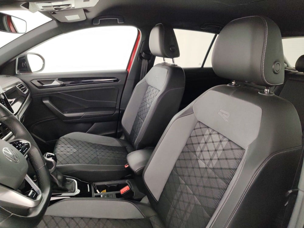 Volkswagen T-Roc usata a Massa-Carrara (9)