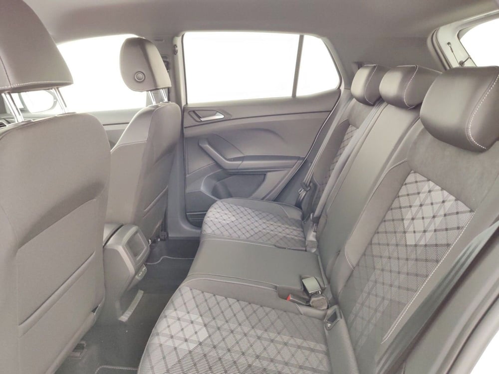 Volkswagen T-Cross usata a Massa-Carrara (10)