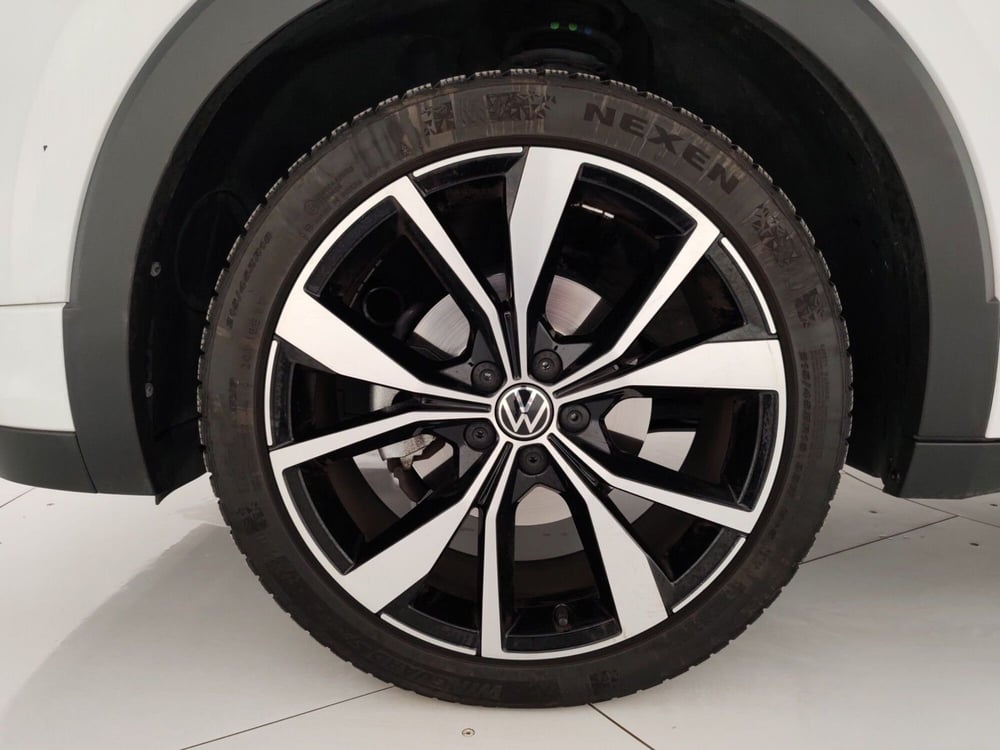 Volkswagen T-Cross usata a Massa-Carrara (6)