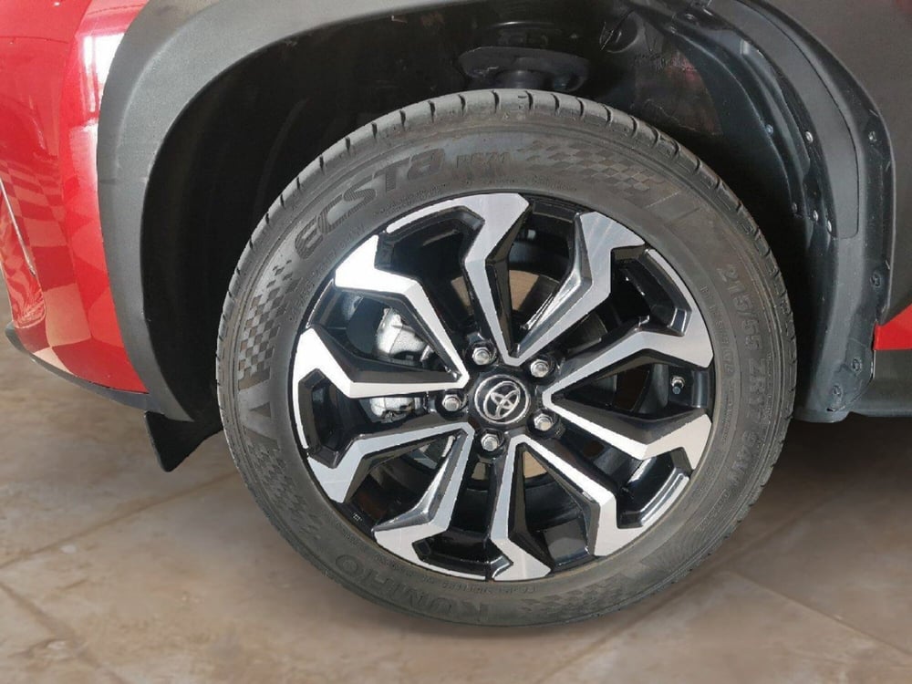 Toyota Yaris Cross usata a Brindisi (9)