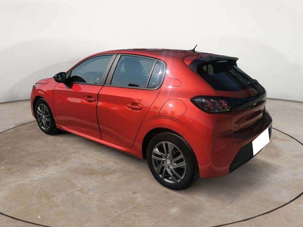 Peugeot 208 usata a Taranto (5)