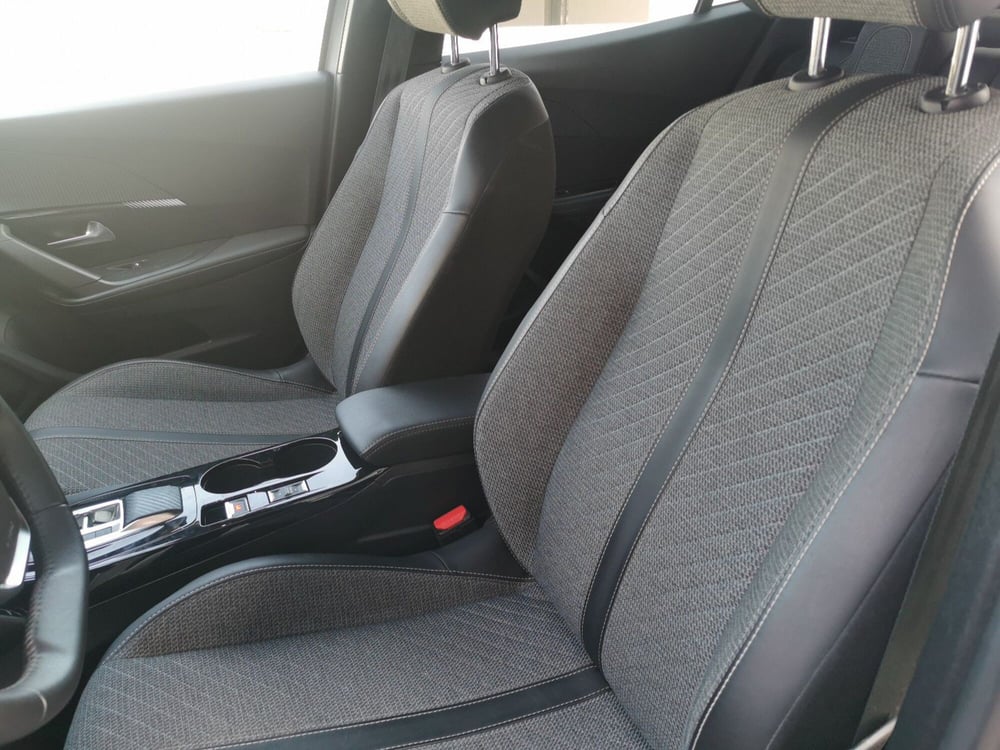 Peugeot 2008 usata a Brindisi (10)