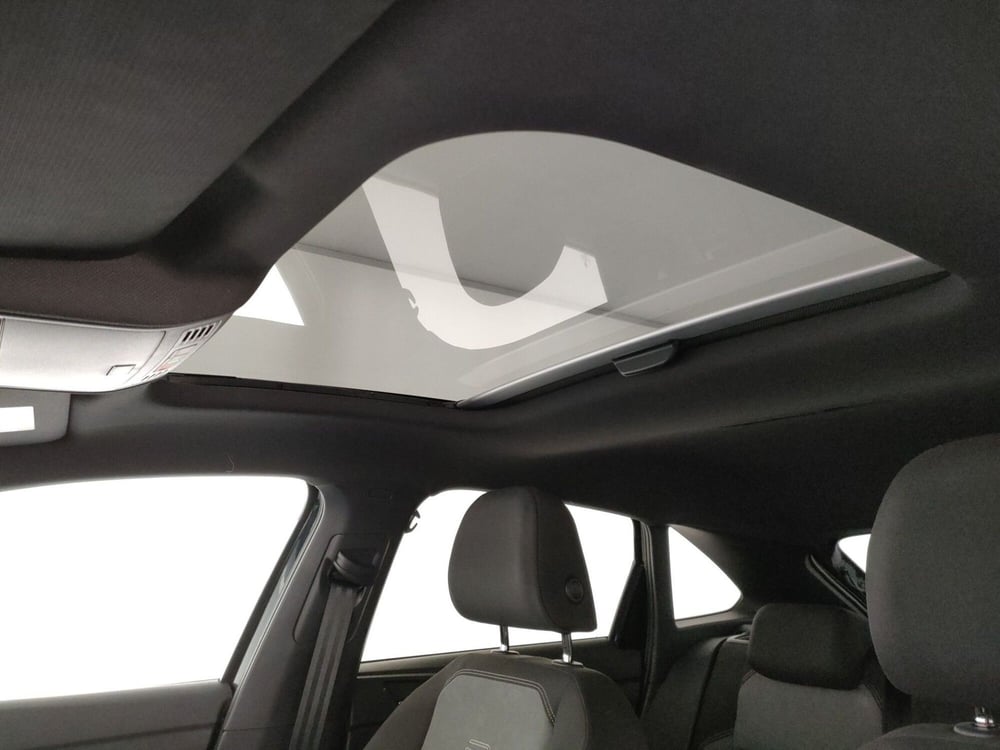 Volkswagen Taigo usata a Napoli (18)