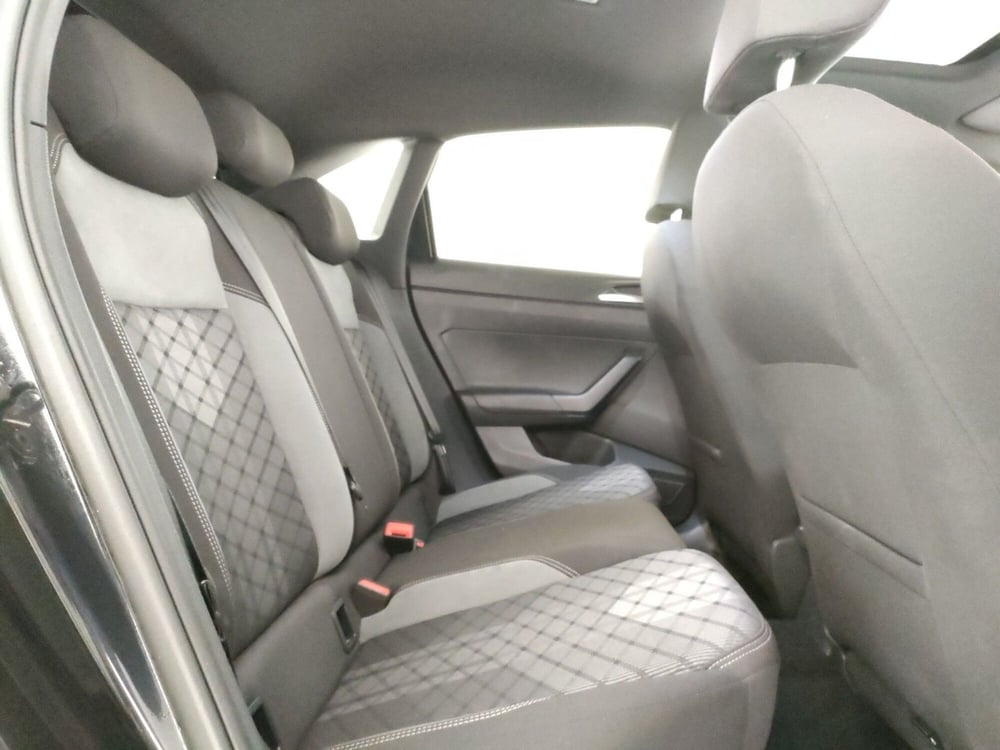 Volkswagen Taigo usata a Napoli (9)