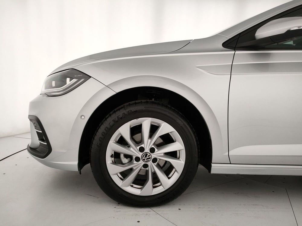 Volkswagen Polo usata a Napoli (5)