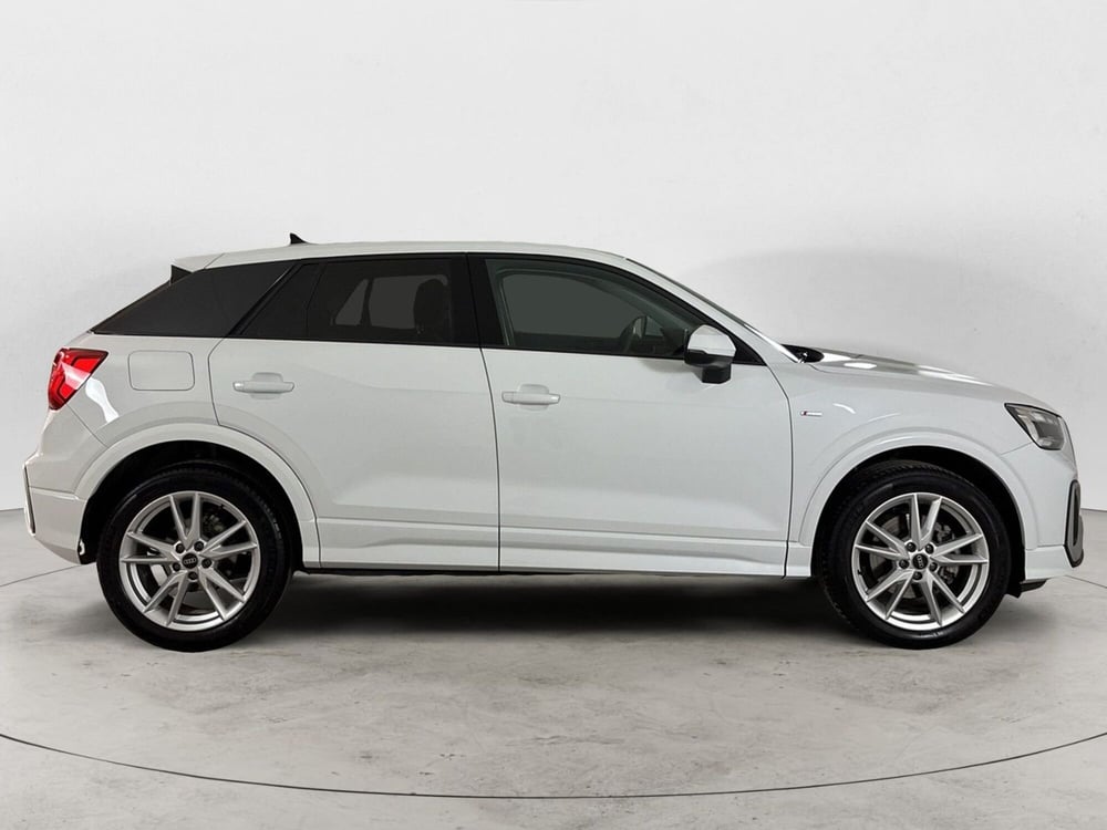 Audi Q2 usata a Caserta (5)