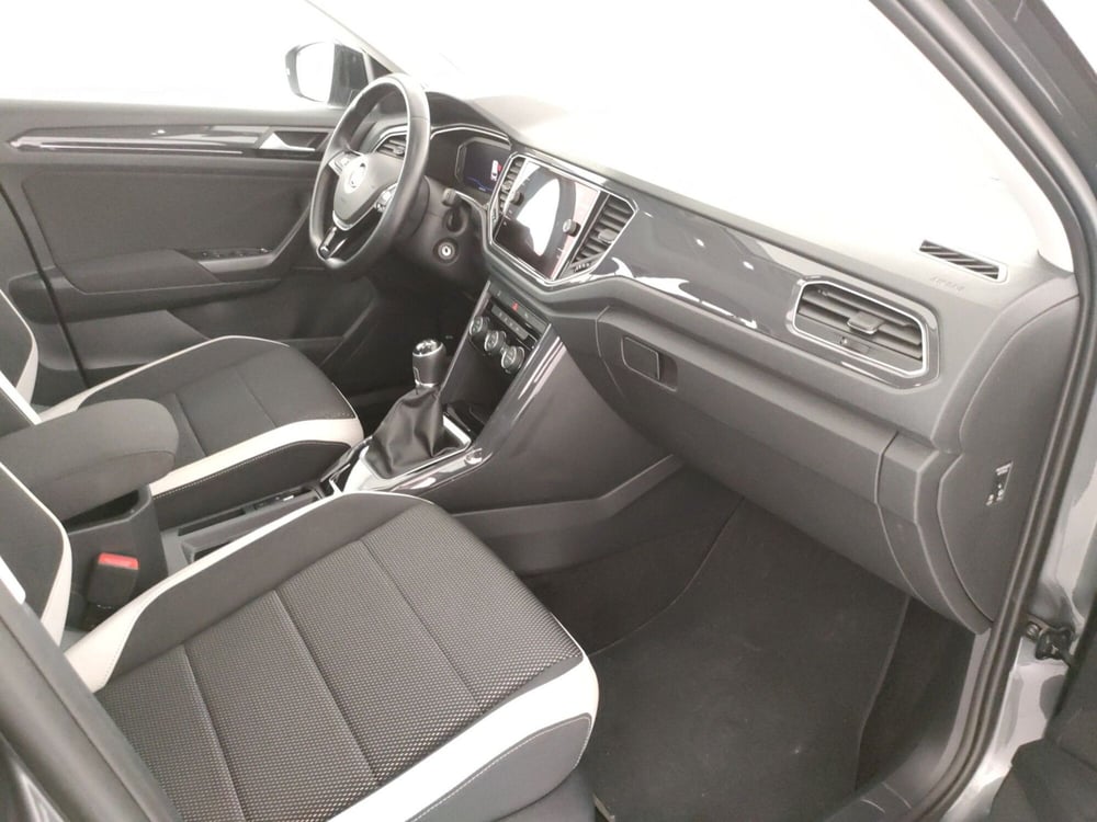 Volkswagen T-Roc usata a Napoli (5)